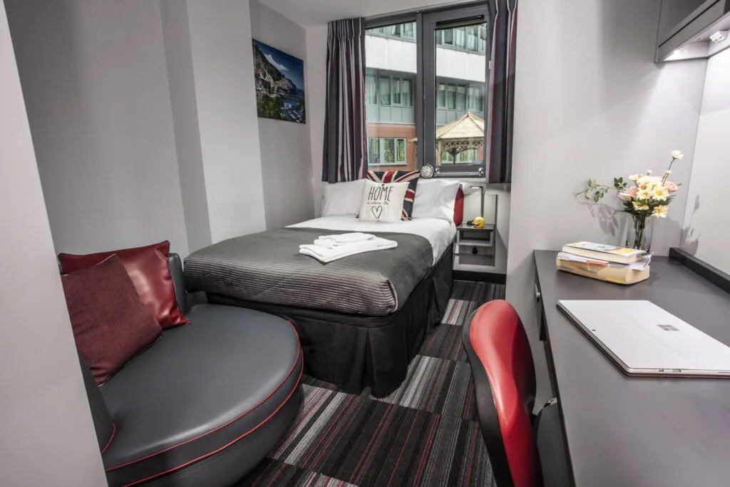 Platinum studio at Study Inn
